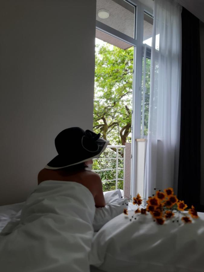 Nica Hotel Kobuleti Ngoại thất bức ảnh