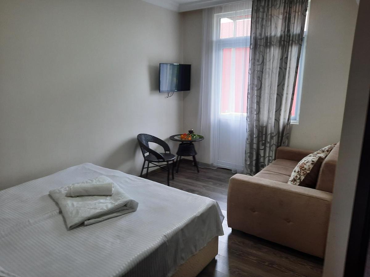 Nica Hotel Kobuleti Ngoại thất bức ảnh