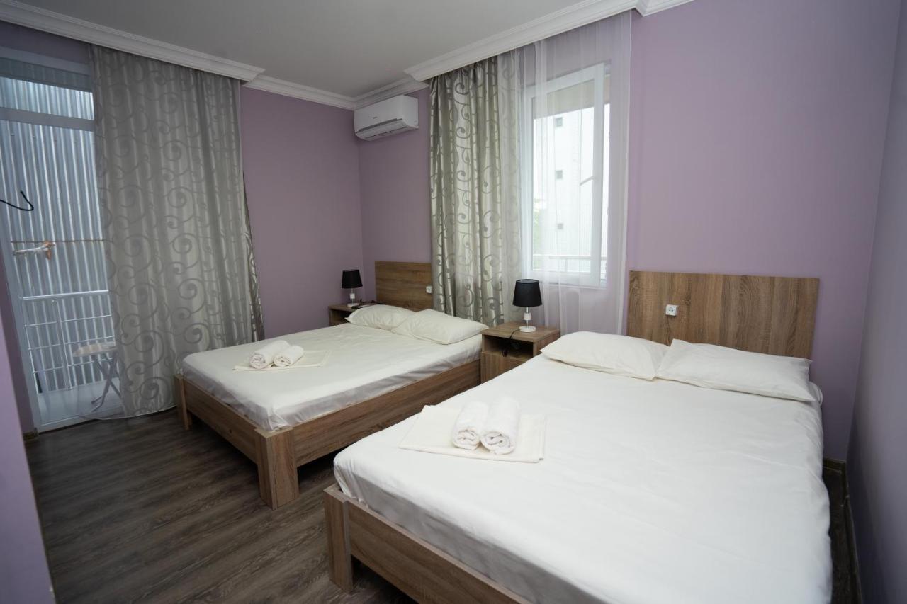 Nica Hotel Kobuleti Ngoại thất bức ảnh
