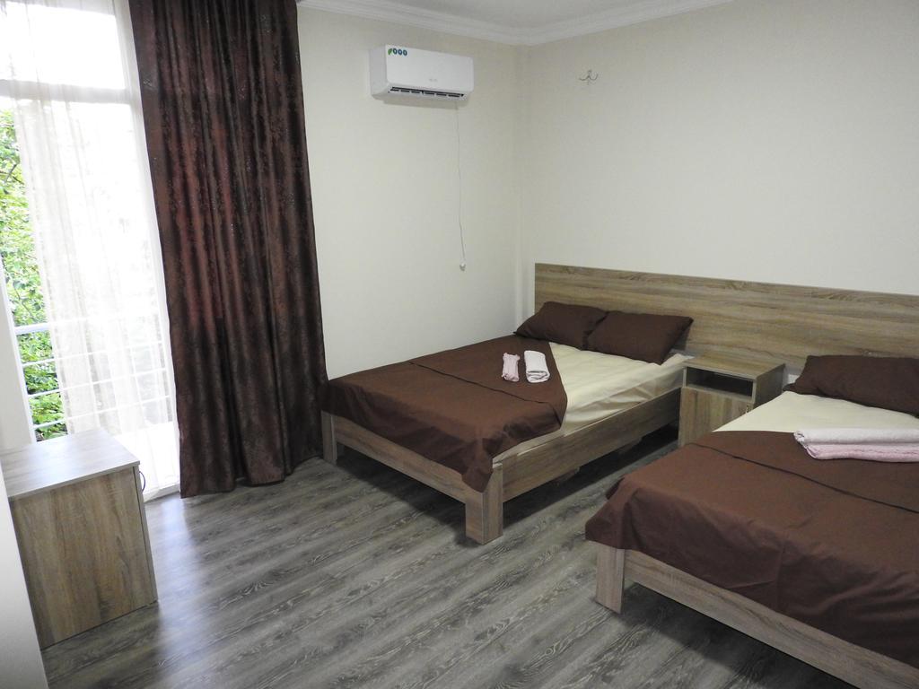 Nica Hotel Kobuleti Ngoại thất bức ảnh